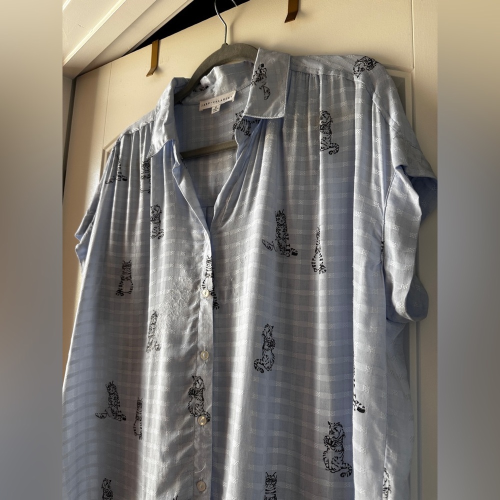 Jane and Delancey Light Blue Cat Print Button-Up Shirt - Picture 5 of 5